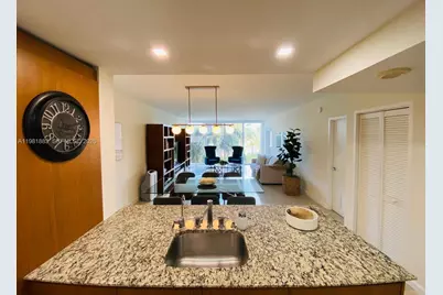 10275 E Collins Ave #324, Bal Harbour, FL 33154 - Photo 15