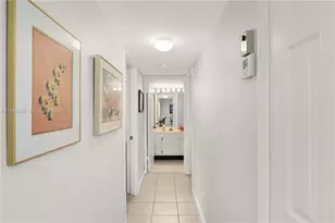 3440 NE 192 St, Aventura, FL 33180 - Photo 11