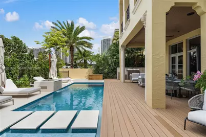 1522 Island Blvd, Aventura, FL 33160 - Photo 17