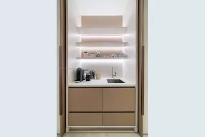 1522 Island Blvd, Aventura, FL 33160 - Photo 25