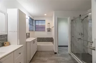365 Somerset Way, Weston, FL 33326 - Photo 19