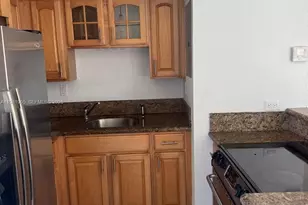 924 SE 2nd St, Fort Lauderdale, FL 33301 - Photo 3