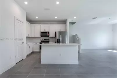 542 Parsons Way #0, Deerfield Beach, FL 33442 - Photo 9