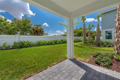 542 Parsons Way #0, Deerfield Beach, FL 33442 - Photo 33