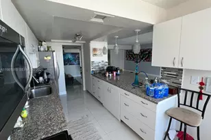 18061 Biscayne Blvd, Aventura, FL 33160 - Photo 7