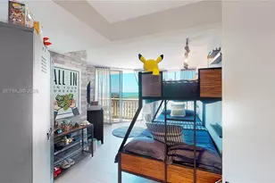 1000 W Island Blvd, Aventura, FL 33160 - Photo 13