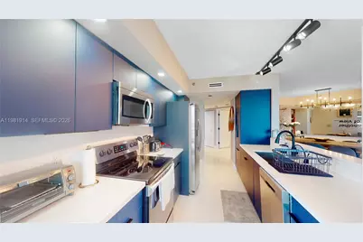 1000 W Island Blvd #2903, Aventura, FL 33160 - Photo 5