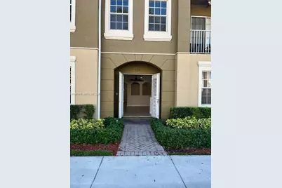 5762 Hampton #5762, Tamarac, FL 33321 - Photo 3