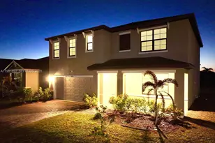 870 SE Remington Green Dr, Palm Bay, FL 32909 - Photo 3