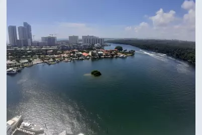 400 Sunny Isles Blvd #1701, Sunny Isles Beach, FL 33160 - Photo 3