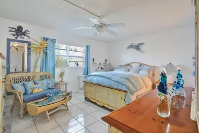 425 SE 11th Ter #204, Dania Beach, FL 33004 - Photo 15