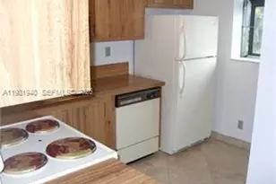 107 Gardens Dr, Pompano Beach, FL 33069 - Photo 3