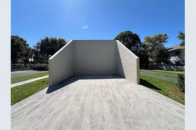 107 Gardens Dr #106, Pompano Beach, FL 33069 - Photo 15