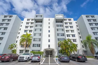 9001 SW 77th Ave #C805, Miami, FL 33156 - Photo 1