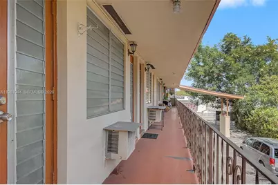 60 NW 79th St #1, Miami, FL 33150 - Photo 17