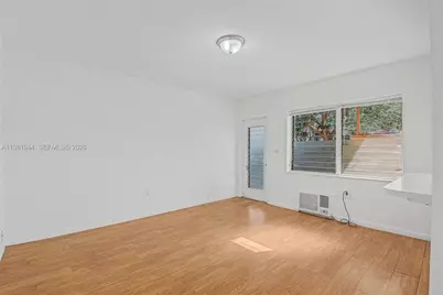 60 NW 79th St #1, Miami, FL 33150 - Photo 27