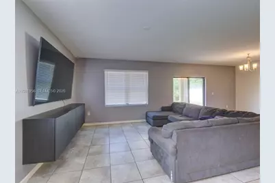 808 SE Old Country Rd, Palm Bay, FL 32909 - Photo 9