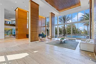 16385 Biscayne Blvd, North Miami Beach, FL 33160 - Photo 3