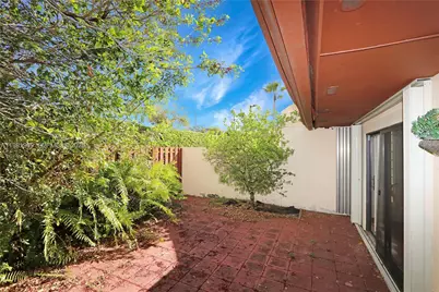 11721 SW 112th Ter, Miami, FL 33186 - Photo 17