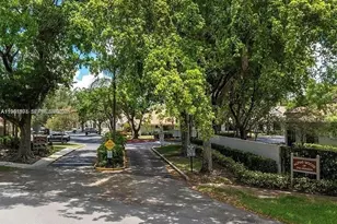 1021 NW 79th Ave, Plantation, FL 33322 - Photo 27