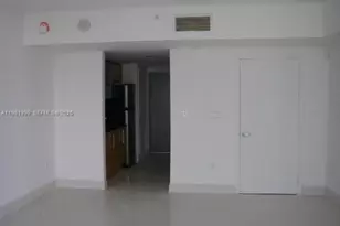 1750 N Bayshore Dr, Miami, FL 33132 - Photo 3