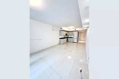 [Address not provided], Miami, FL 33131 - Photo 11