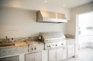 6436 NW 104th Ct, Doral, FL 33178 - Photo 7