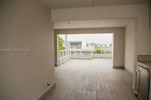 6436 NW 104th Ct, Doral, FL 33178 - Photo 9