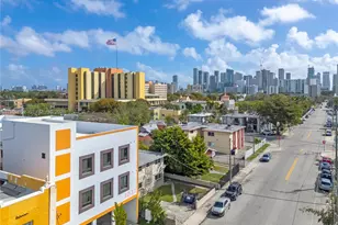 1037 NW 2nd St, Miami, FL 33128 - Photo 13
