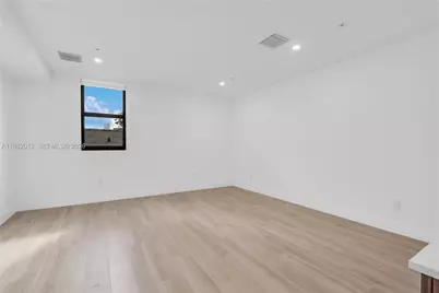 1037 NW 2nd St #2B, Miami, FL 33128 - Photo 5