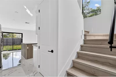 4311 NW 32nd Ave, Miami, FL 33142 - Photo 15