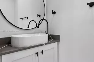 4311 NW 32nd Ave, Miami, FL 33142 - Photo 15