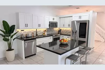 6955 SW 148th Ln, Davie, FL 33331 - Photo 13