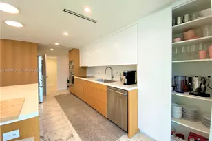 1121 Crandon Blvd, Key Biscayne, FL 33149 - Photo 15