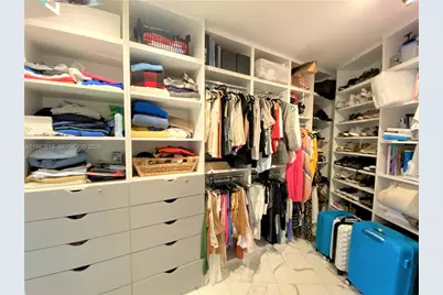 1121 Crandon Blvd #F907, Key Biscayne, FL 33149 - Photo 21