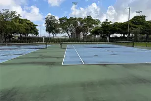 206 Lake Pointe Dr, Oakland Park, FL 33309 - Photo 19