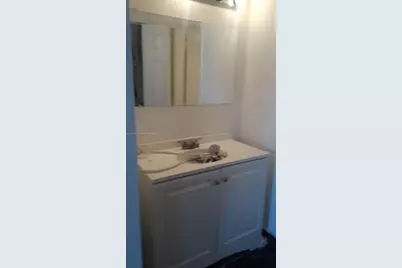 206 Lake Pointe Dr #206, Oakland Park, FL 33309 - Photo 7