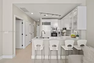 6799 Collins Ave, Miami Beach, FL 33141 - Photo 9