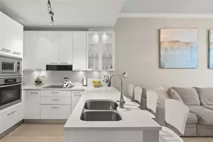 6799 Collins Ave, Miami Beach, FL 33141 - Photo 7