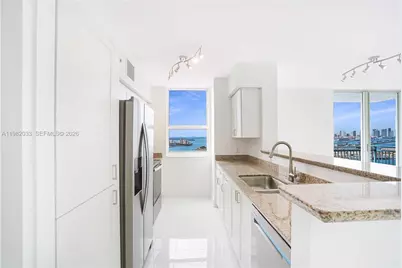 90 Alton Rd #2212, Miami Beach, FL 33139 - Photo 9