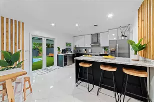 19440 NE 18th Pl, Miami, FL 33179 - Photo 3