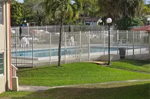 12850 SW 43rd Dr, Miami, FL 33175 - Photo 11