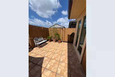 13464 SW 11th Ter, Miami, FL 33184 - Photo 23