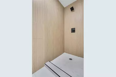 1037 NW 2nd St #2C, Miami, FL 33128 - Photo 11