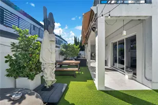 230 NE 212th St, Miami, FL 33179 - Photo 25