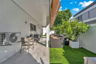 230 NE 212th St, Miami, FL 33179 - Photo 29