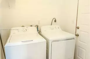 6747 NW 5th Ct, Miami, FL 33150 - Photo 5