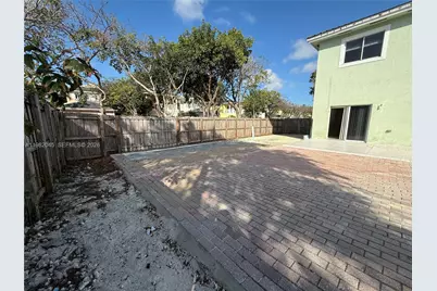 390 NE 35th Ave #0, Homestead, FL 33033 - Photo 23