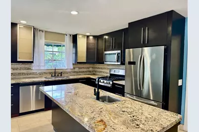 851 N 11th Ave, Hollywood, FL 33019 - Photo 3