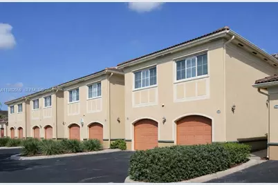 2574 Centergate Dr #201, Miramar, FL 33025 - Photo 5